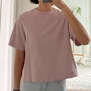 Uniqlo cotton tee